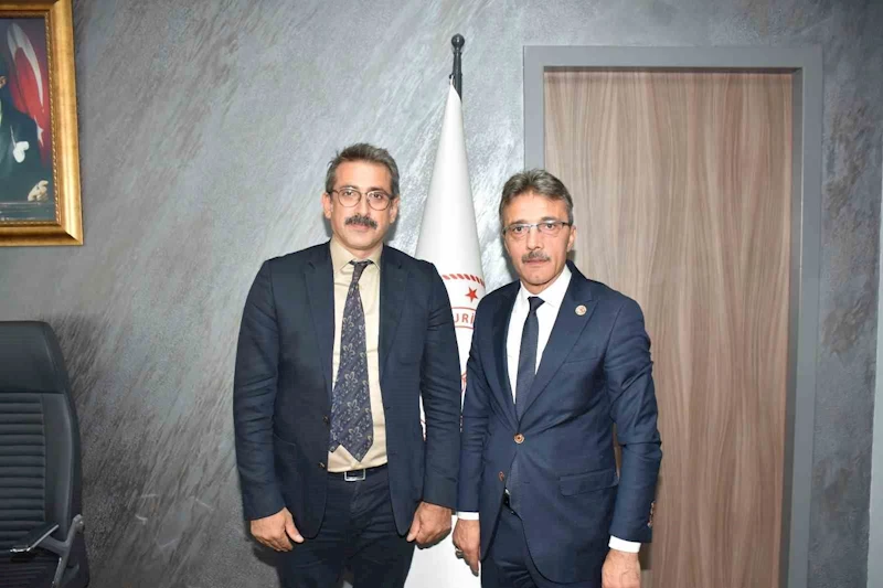 Başkan Dinç: “Öğrencilerimizin faydasına olan her projede yer almaya devam edeceğiz”
