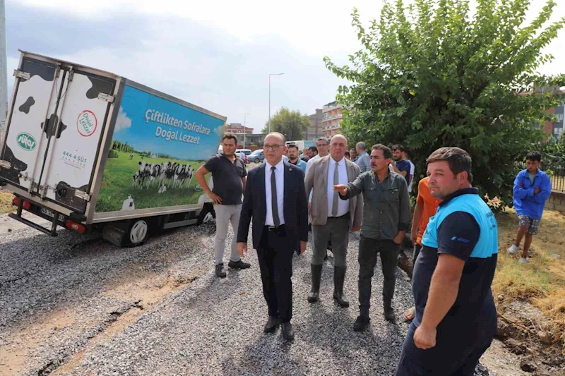 Turgutlu’da sağanak yağış hasara neden oldu
