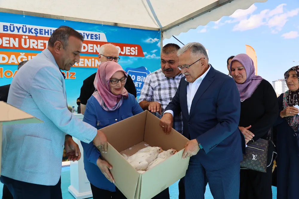 Başkan Büyükkılıç: “Tarımda iyi bir noktaya geldiğimizi biliyoruz”