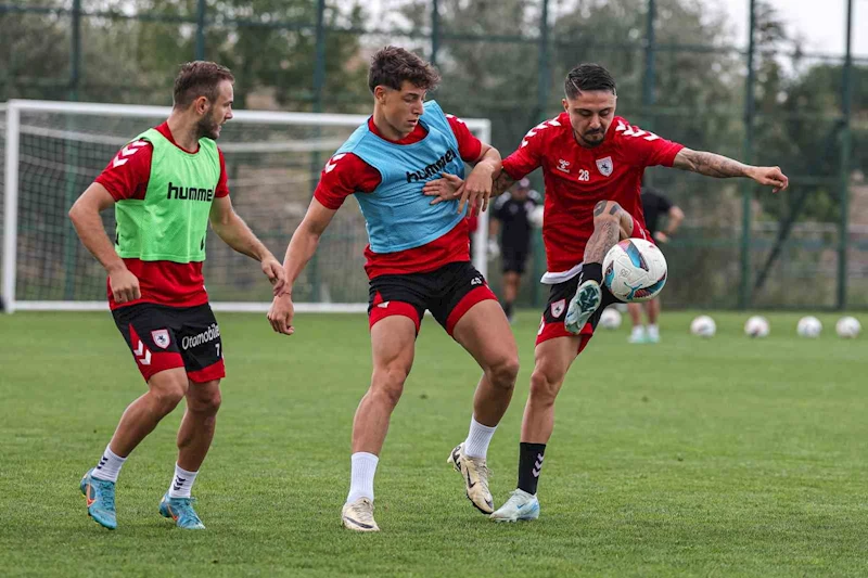 Samsunspor bu sezon evinde ilk peşinde
