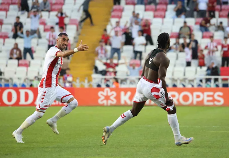 Trendyol Süper Lig: Sivasspor: 3 - Gaziantep FK: 2 (Maç sonucu)
