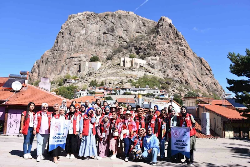 Afyonkarahisar’da gönüllülerin son gün macerası
