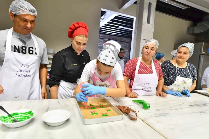 Meslek Fabrikası, pastacılığı A’dan Z’ye öğretiyor
