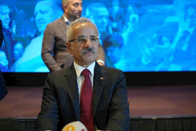 Bakan Uraloğlu: “Kırıkkale-Çorum-Samsun demiryolu ihalesi 2024 ve 2025’te”
