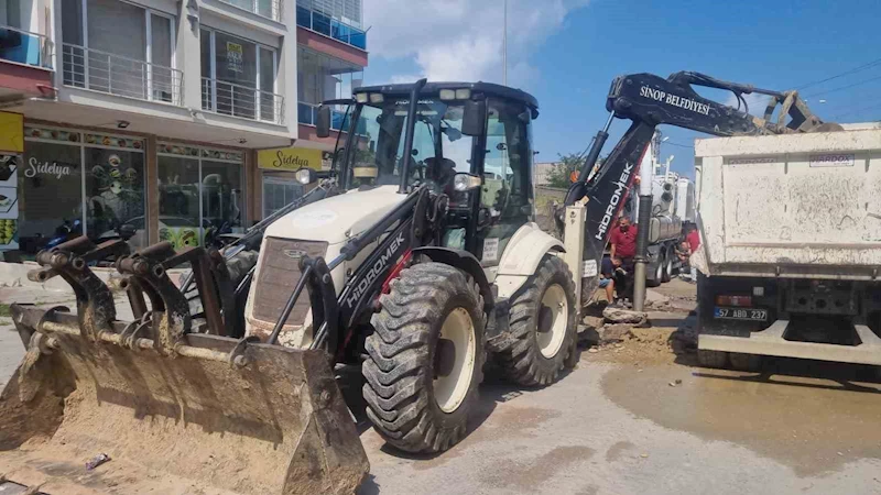 Sinop’un ana içme suyu borusu patladı
