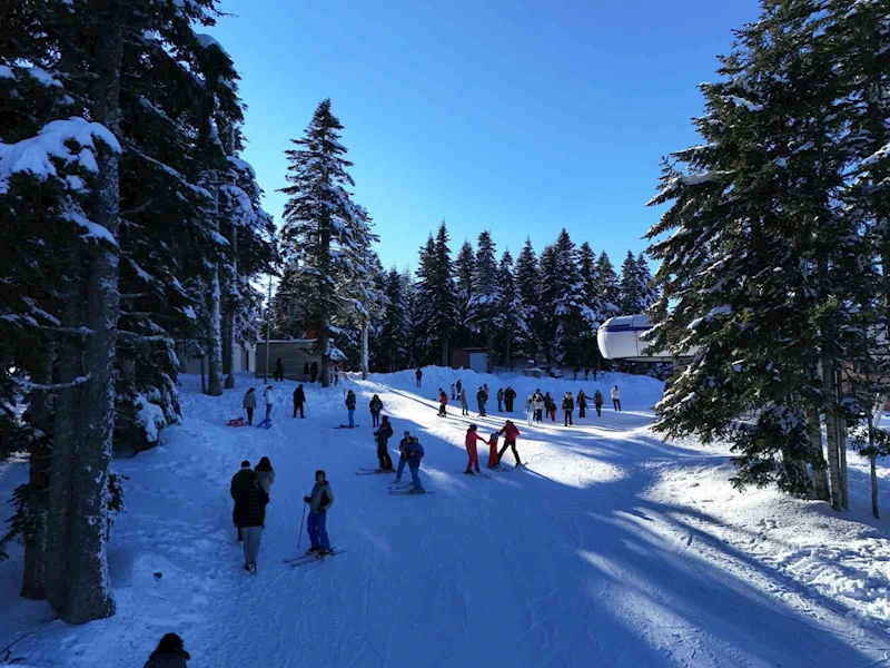 Yılbaşı tatilinde Ilgaz Dağı’na tatilci akını
