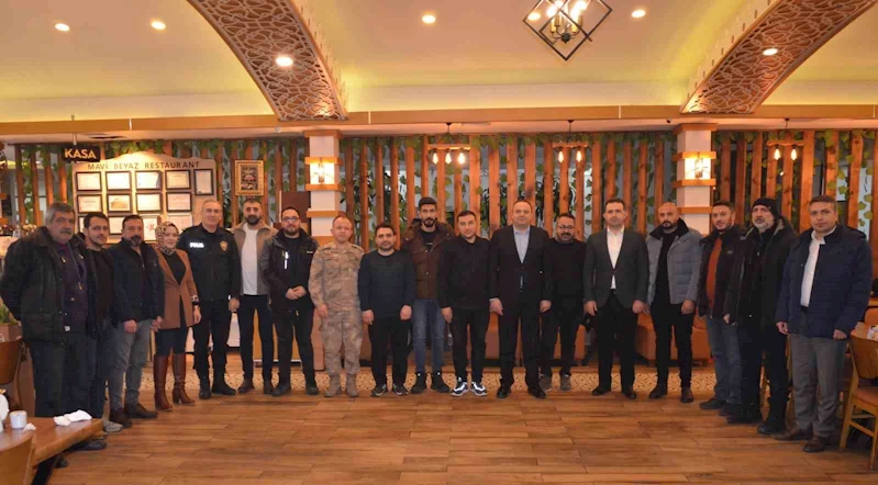 Kaymakam Demir gazetecilerle bir araya geldi
