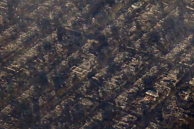 Los Angeles’taki orman yangınlarında 166 bin kişiye tahliye uyarısı
