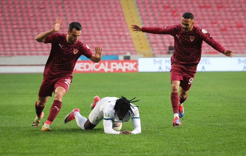 Trendyol Süper Lig: Atakaş Hatayspor: 1 - Çaykur Rizespor: 2 (Maç sonucu)
