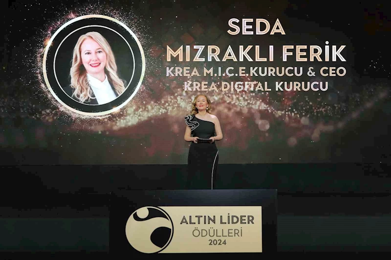 Altın Liderler Ödül Töreni’nde ‘Türkiye’nin en beğenilen CEO’ları ödüllerini aldı
