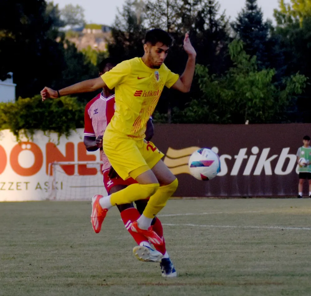 Kayserisporlu futbolcu Hayrullah Erkip takımdan ayrıldı