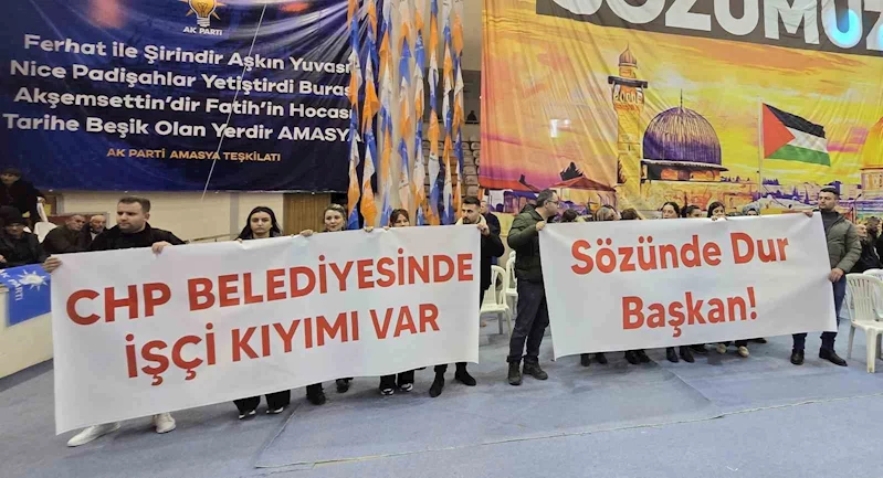 Amasya’da CHP’li belediyenin işten çıkardığı işçiler, AK Parti kongresinde pankart açtı: 