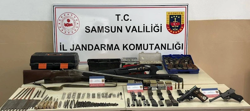 Jandarmadan kaçak silah imalathanesine baskın
