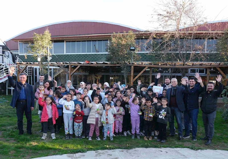 Enerjisa Dağıtım Şirketleri’nin deprem bölgesine olan desteği devam ediyor
