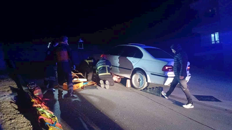 Alkollü otomobil sürücüsünün çarptığı motosikletli genç hayatını kaybetti
