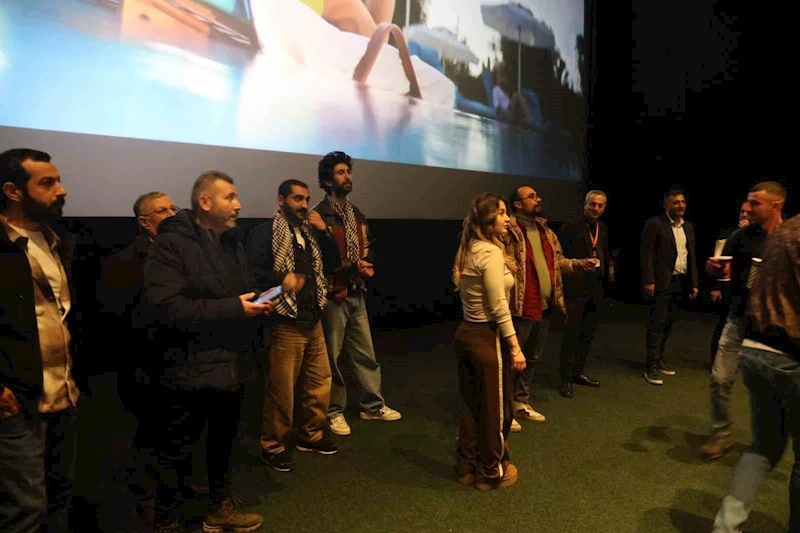 Ceylan Karavil Park AVM’de “Doğulu” filminin oyunculu gösterimine yoğun ilgi
