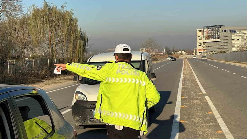 2 bin 107 araç sürücüsüne cezai işlem uygulandı
