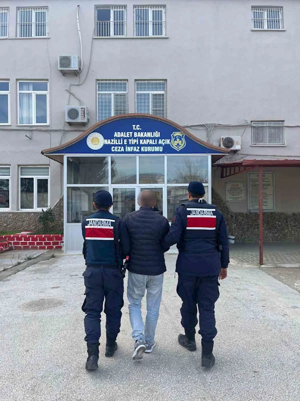 Buharkent’te 11 ayrı dolandırıcılık suçundan aranan şahıs yakalandı
