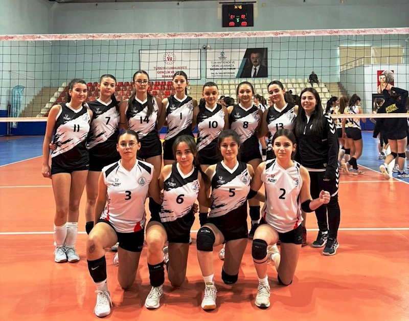 Kocaeli Voleybol Yıldız Kızlar Ligi maçları başladı
