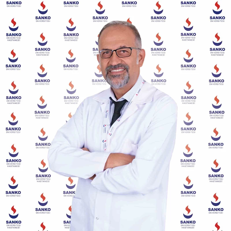 Onkoloji Cerrahı Prof. Dr. Ali Kolusarı: 