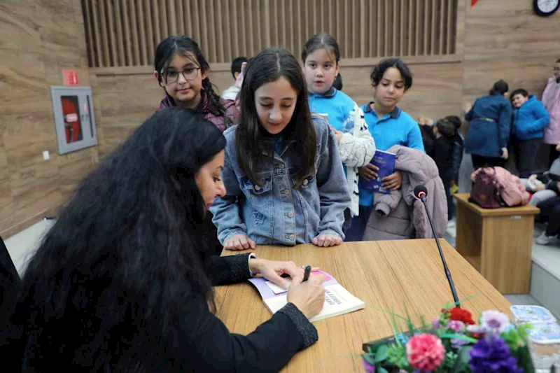 Büyükşehir’den çocuklarla edebiyat dolu bir gün
