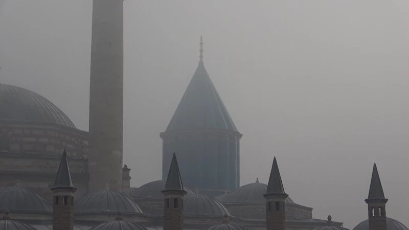 Konya’da yoğun sis etkili oldu
