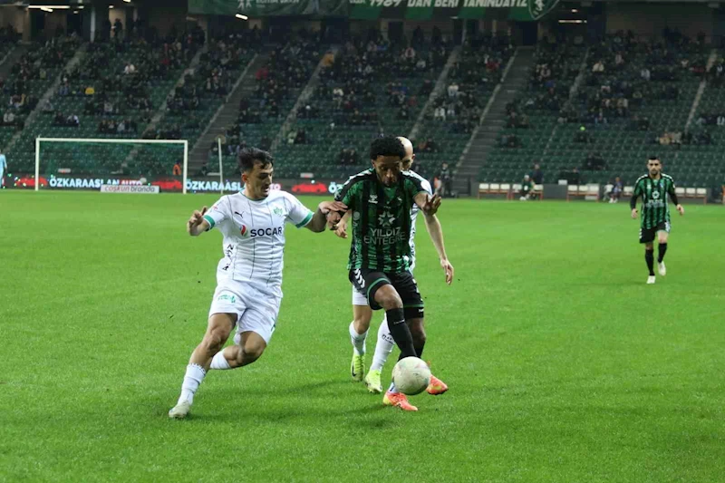 Trendyol 1. Lig: Kocaelispor: 3 - Iğdır FK: 0
