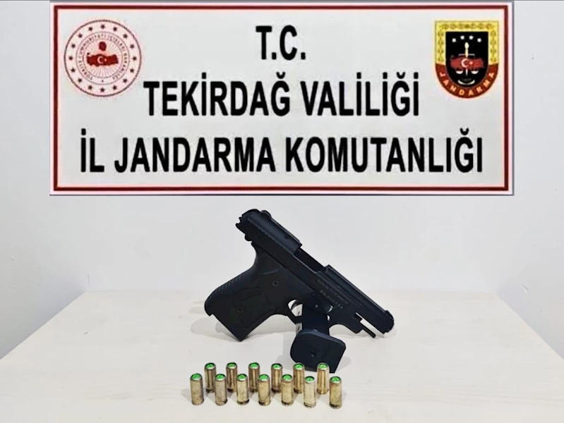 Tekirdağ’da jandarmadan silah operasyonları: 3 gözaltı
