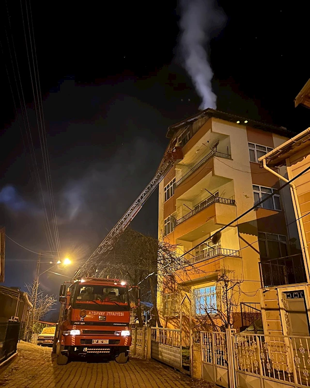 5 katlı binada korkutan yangın
