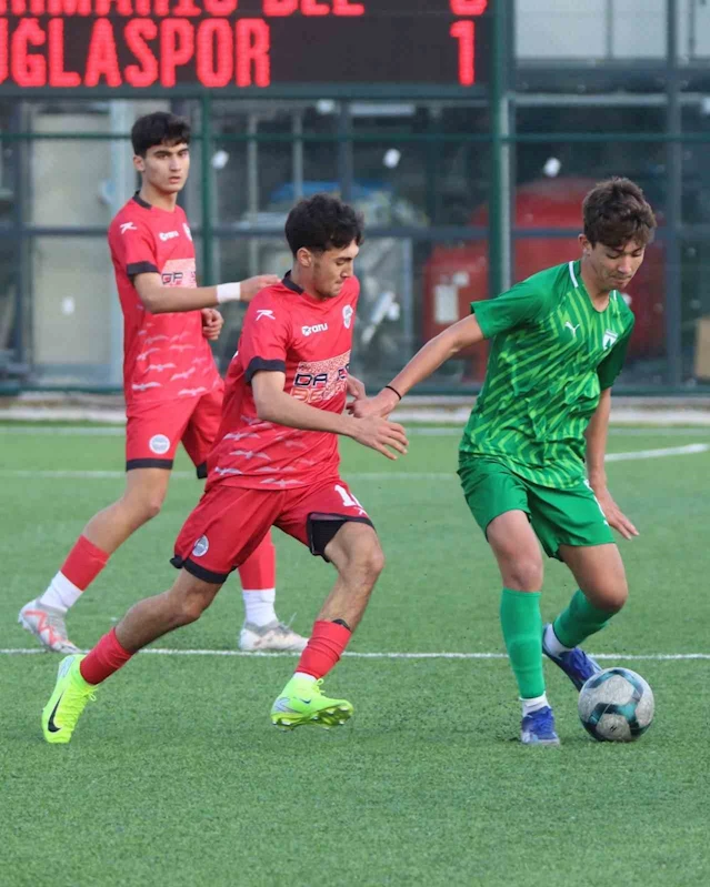 Muğlaspor U16 takımı Play-Off’a yükseldi
