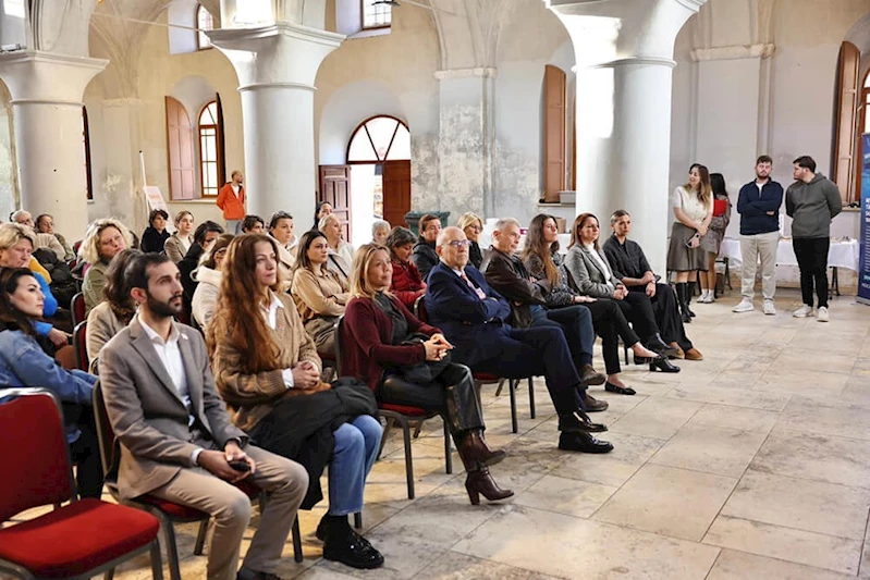 Çeşme’de kadın sağlığı ve menopoz semineri
