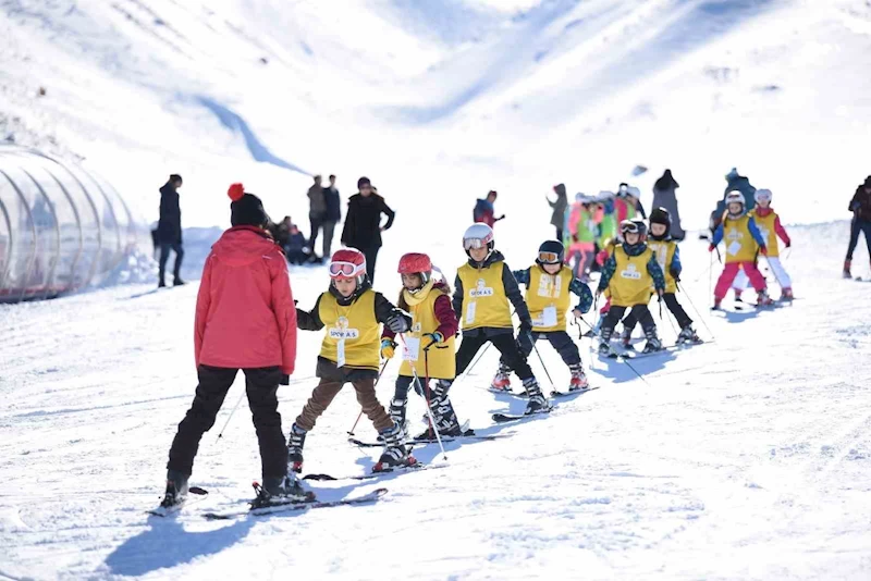 Kayak okulunda yeni dönem kayıtları başladı