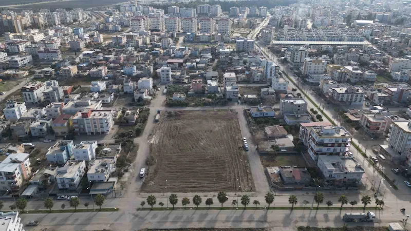 Başkan Kadir Aydar’dan Ceyhan’a Üçüncü Kent Meydanı Müjdesi
