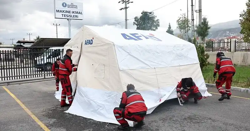 Kütahya’da 181 kilometrekarelik alanda deprem tatbikatı
