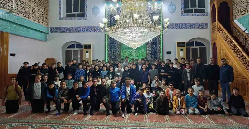 Fatih Camii’nde gençlik buluşması düzenlendi
