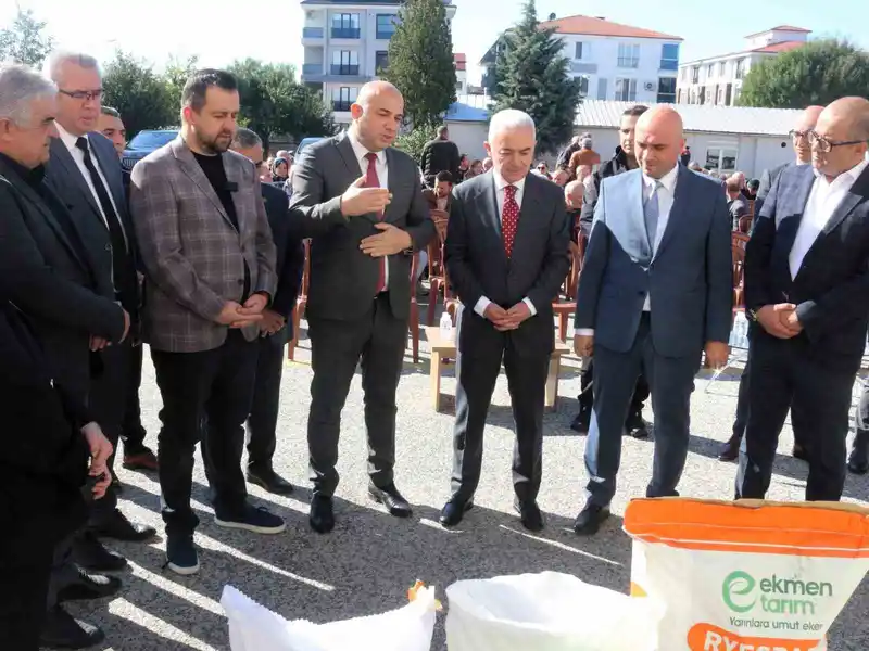 Kırklareli’nde kuraklığa dayanıklı yem tohumu dağıtıldı
