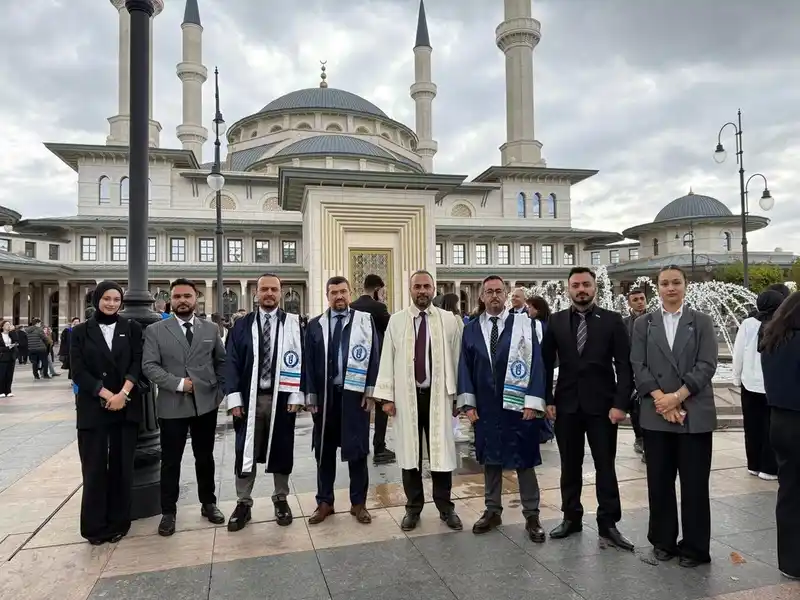 BARÜ Rektörü Akkaya Akademik Yıl açılış törenine katıldı
