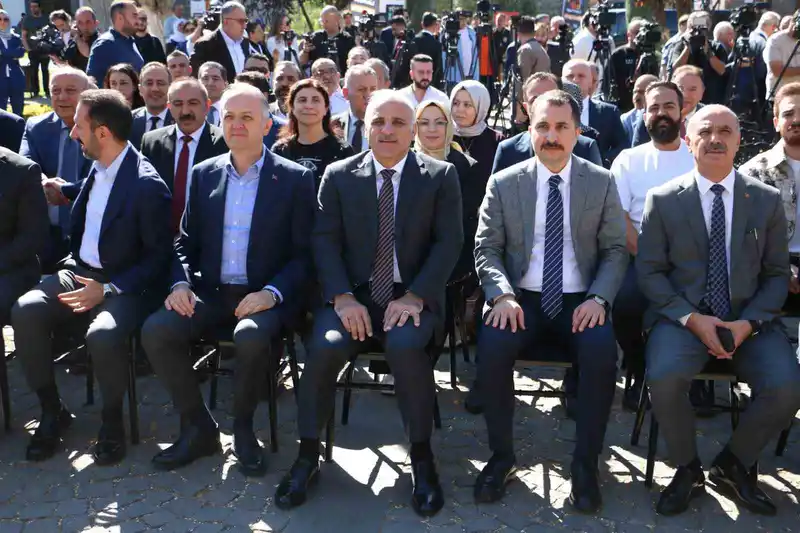 Diyarbakır’da ‘Türkiye Kültür Yolu Festivali’ başladı
