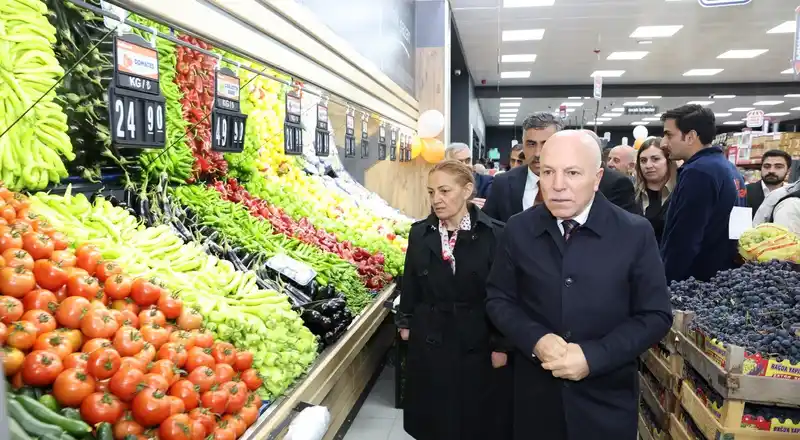 Halk Pazarı’nın 8’inci şubesi Hilalkent’te açıldı
