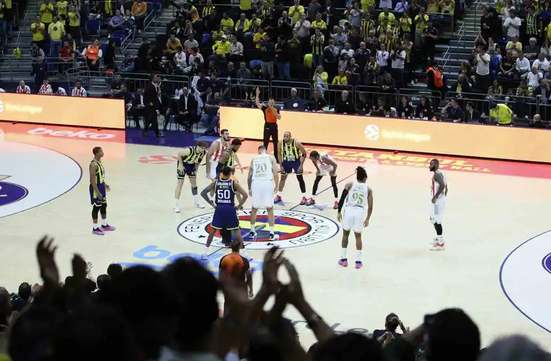 Euroleague: Fenerbahçe: 81 - Kızılyıldız: 86
