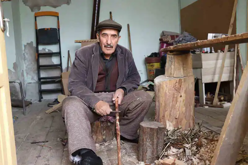 Erzurum’da yaşayan bir insan hazinesi: Hüsamettin Usta
