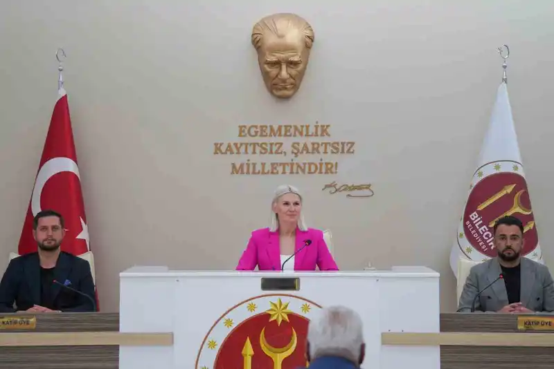 65 yaş üstü vatandaşların dolmuşlara alınmaması sorunu çözüme kavuştu
