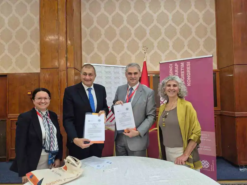 Anadolu Üniversitesi ’5. Türk-Arap Üniversiteleri Kongresi’nde uluslararası iş birliklerini güçlendirdi
