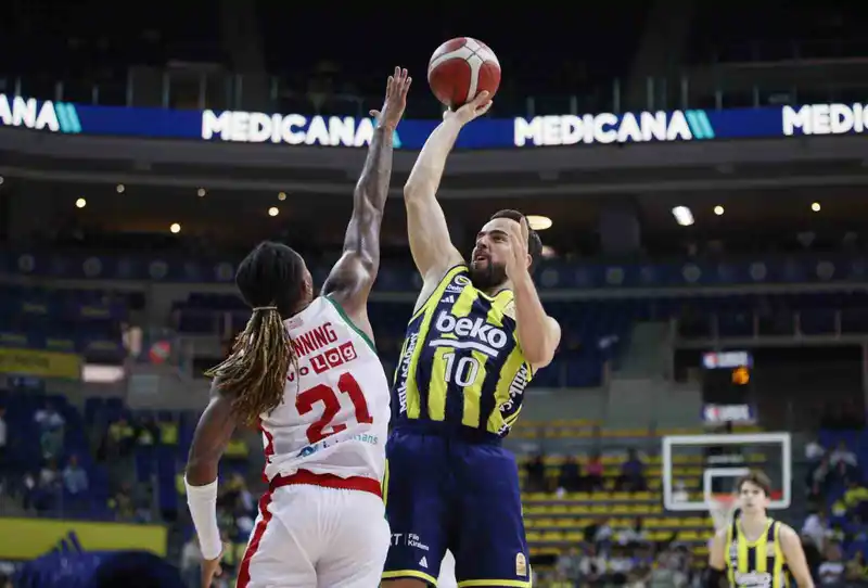 Karşıyaka Basketbol dışarıda kayıp
