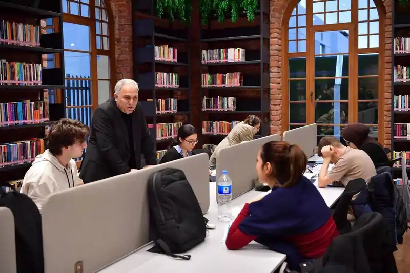 Fatih’te gençliğe yatırım geleceğe umut oluyor
