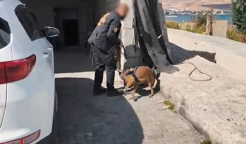 Bitlis’te uyuşturucu operasyonu: 5 kişi tutuklandı
