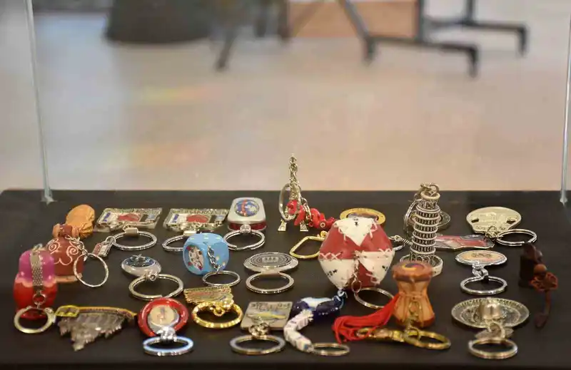 Yarım asırlık koleksiyon, sanatseverlerle buluştu
