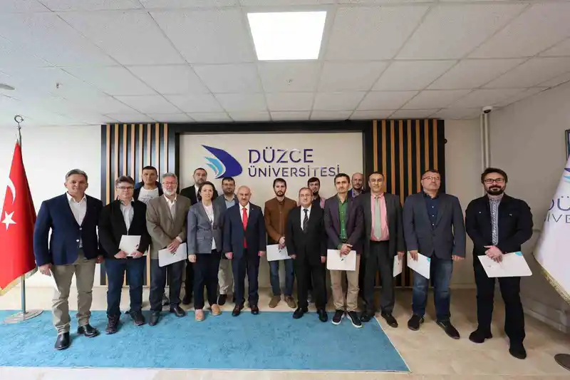 Rektör Sözbir dünyanın en etkili bilim insanları listesine giren akademisyenlerle buluştu
