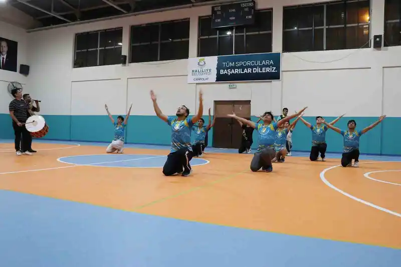 Haliliye’deki halk oyunları kursu ilgi görüyor
