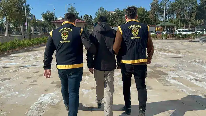 İki iş yerinden hırsızlık yapan şahıs yakalandı
